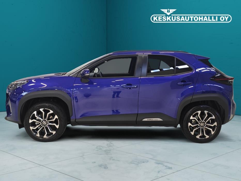 TOYOTA Yaris Cross 2026