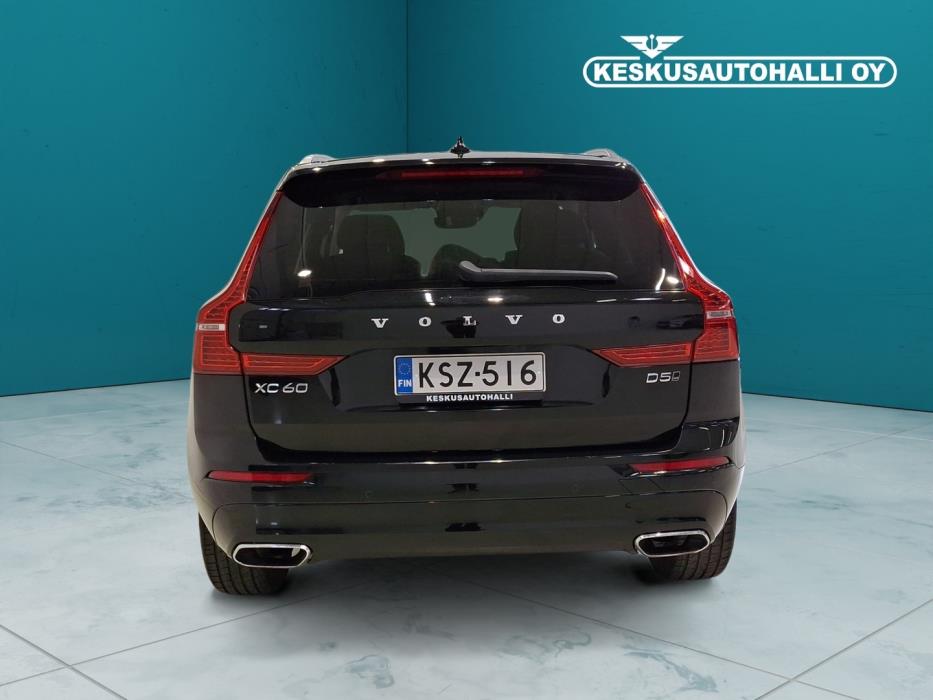 VOLVO XC60 2018