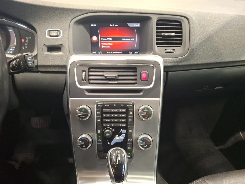 VOLVO V60 2018