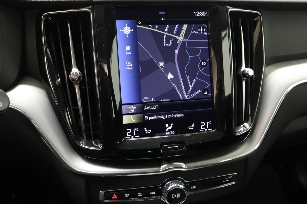 VOLVO XC60 2021