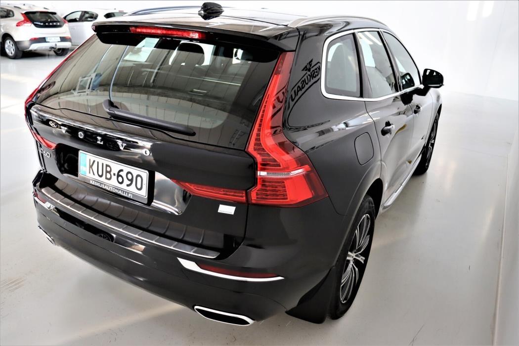VOLVO XC60 2021