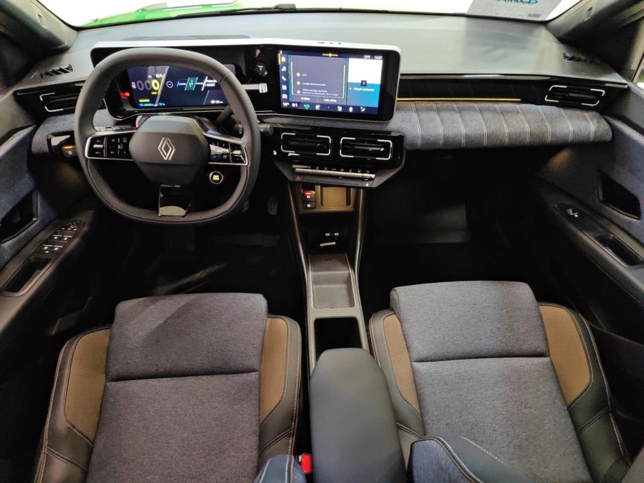 RENAULT 5 2025