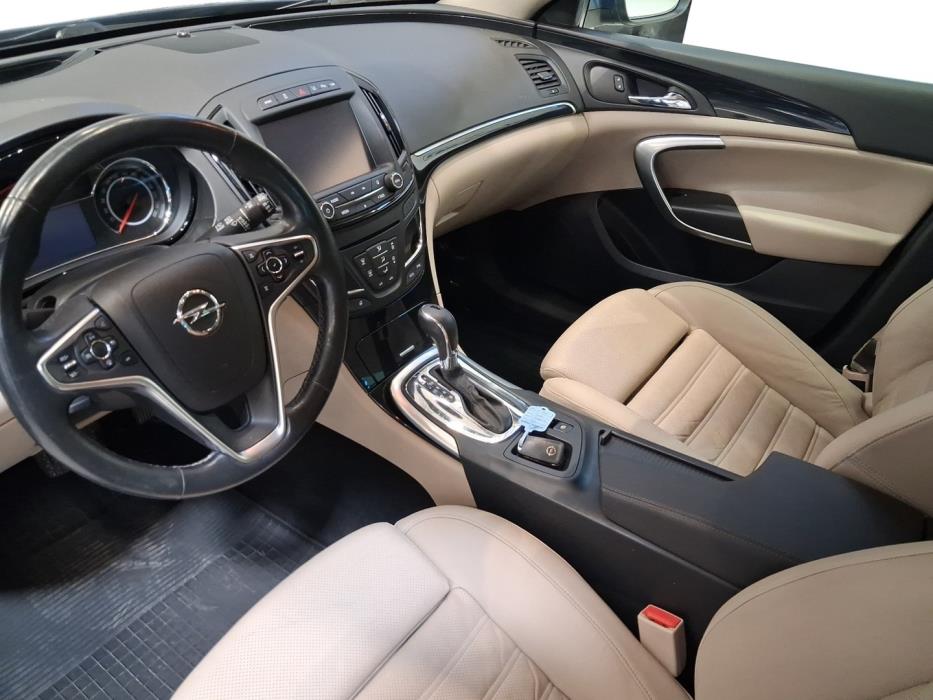 OPEL Insignia 2016