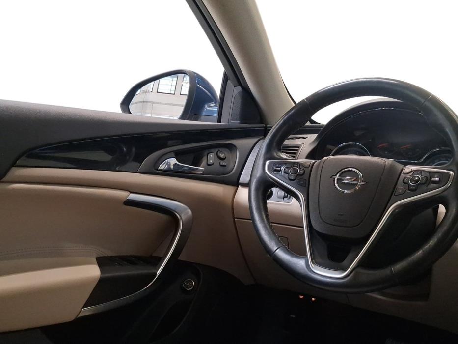 OPEL Insignia 2016