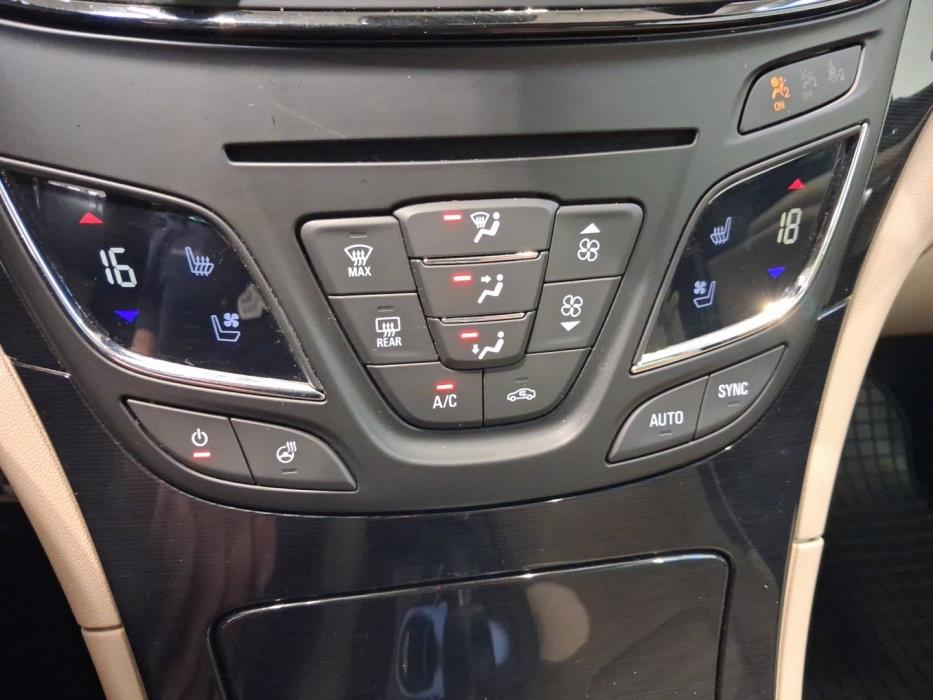 OPEL Insignia 2016