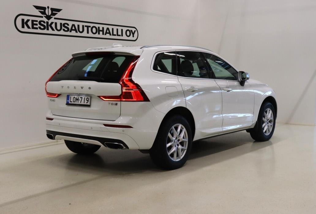 VOLVO XC60 2018