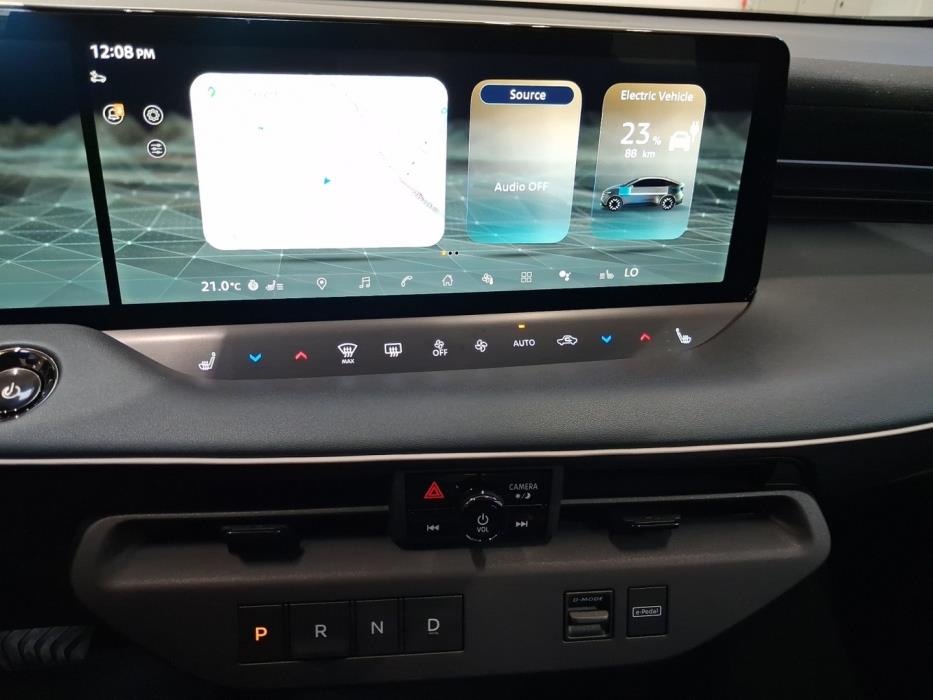 NISSAN Leaf 2026