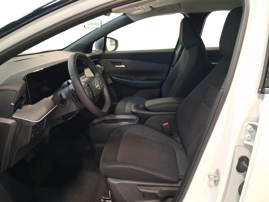 NISSAN Leaf 2026