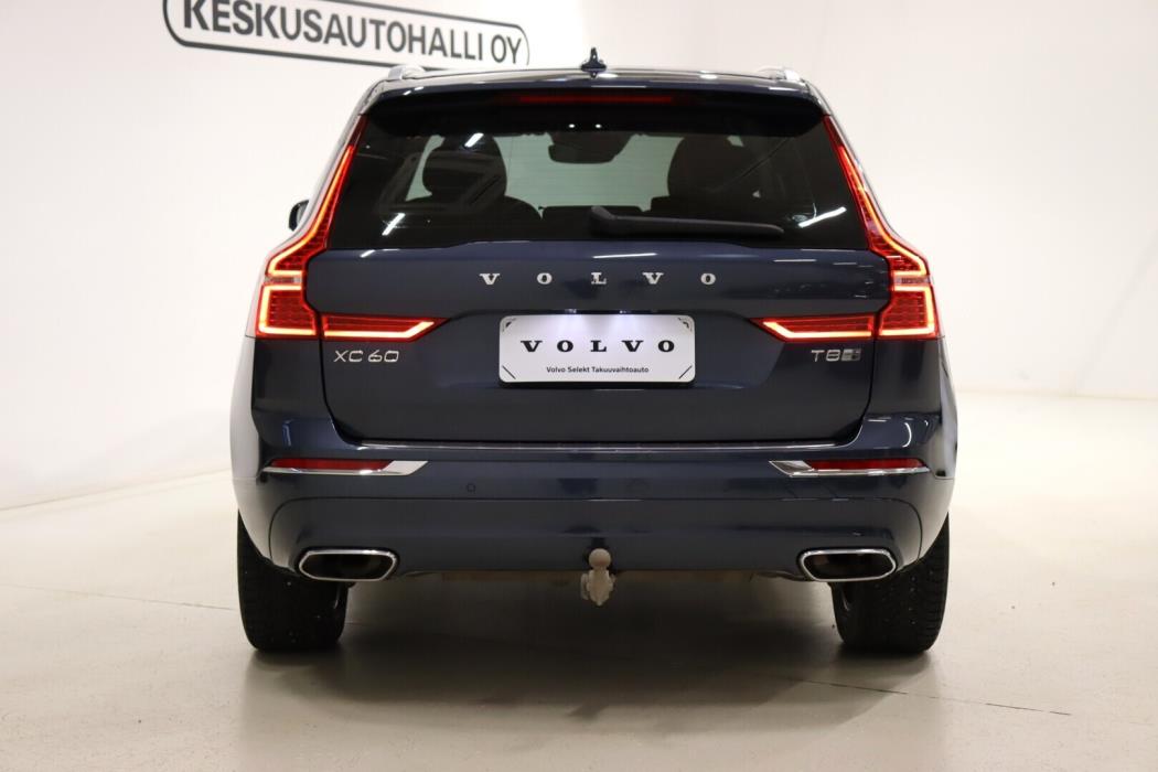 VOLVO XC60 2020