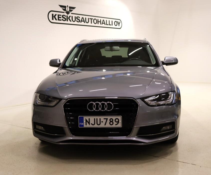 AUDI A4 2015