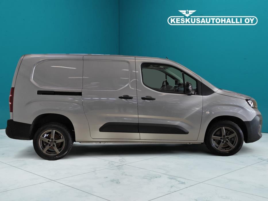 PEUGEOT Partner 2025