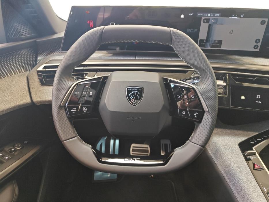 PEUGEOT 5008 2026
