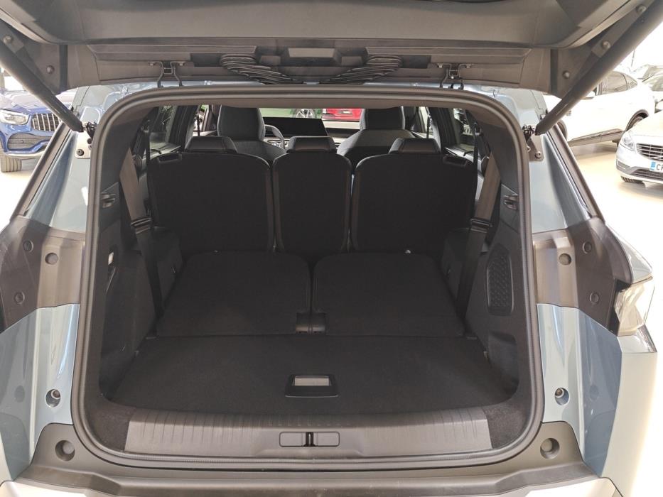PEUGEOT 5008 2026