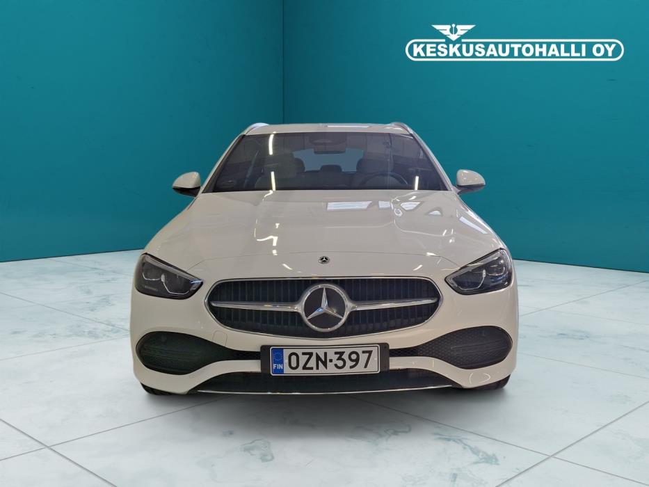 MERCEDES-BENZ C 2023