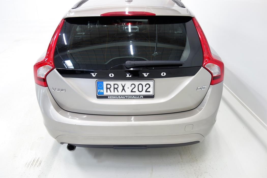 VOLVO V60 2014
