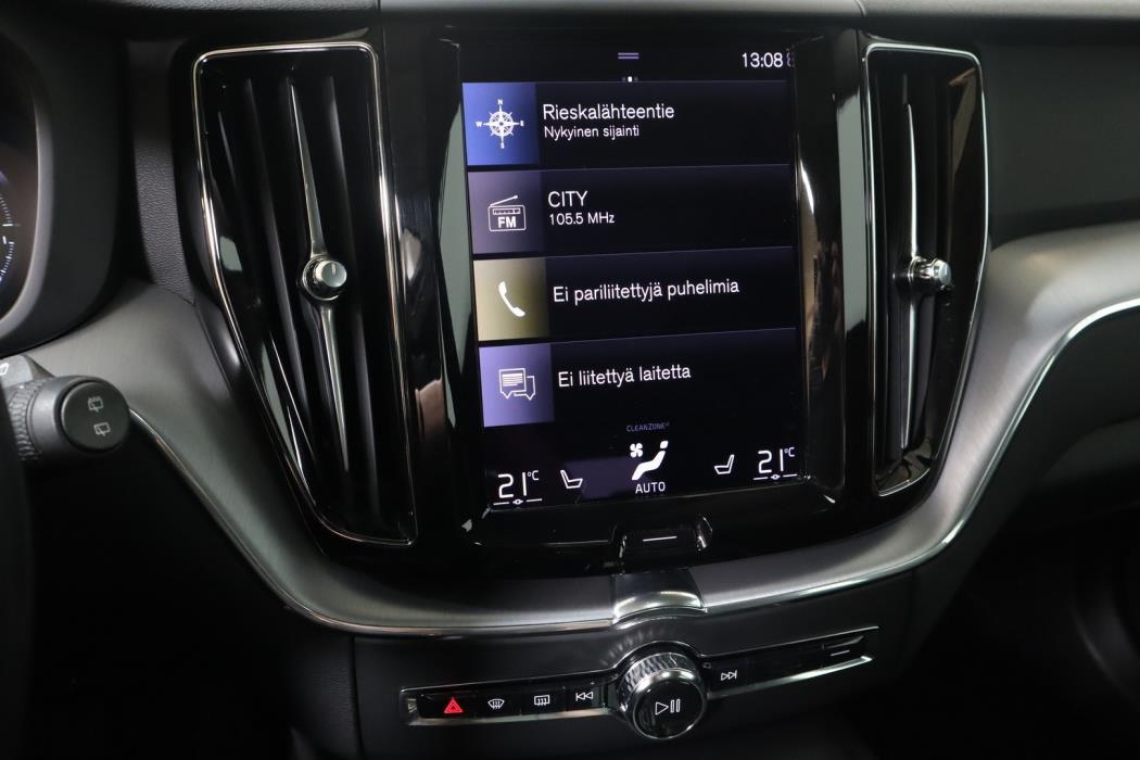 VOLVO XC60 2021