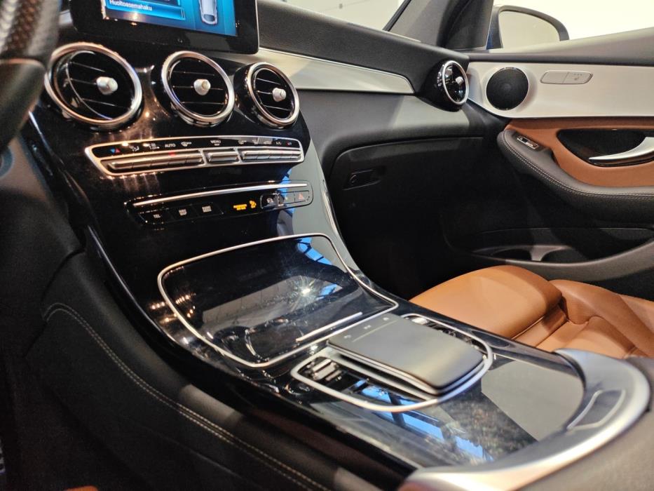 MERCEDES-BENZ GLC 2020