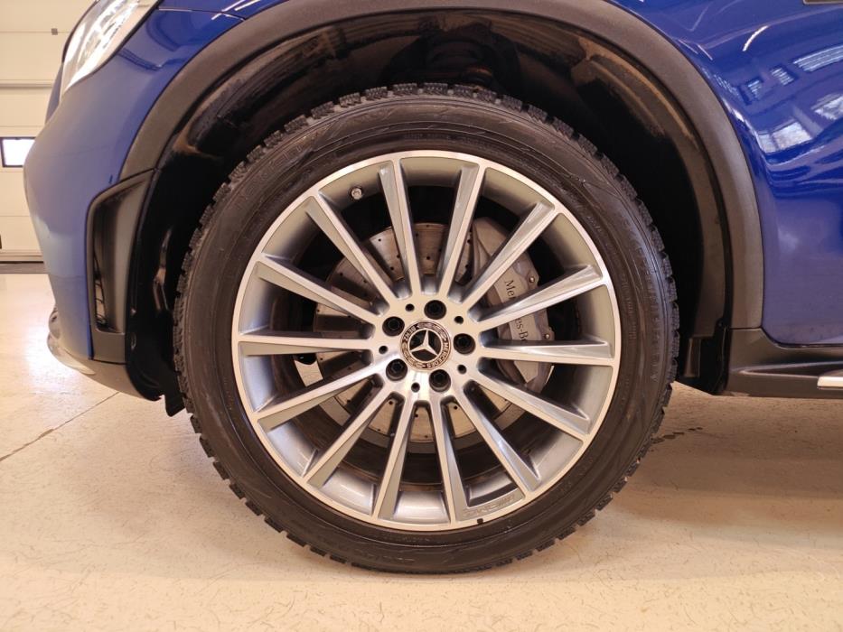 MERCEDES-BENZ GLC 2020