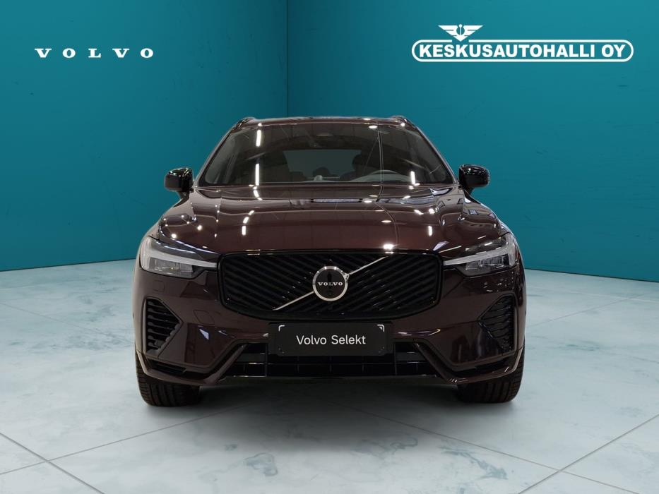VOLVO XC60 2026