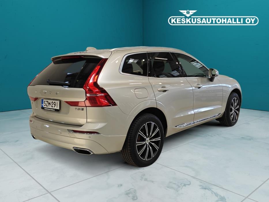 VOLVO XC60 2020