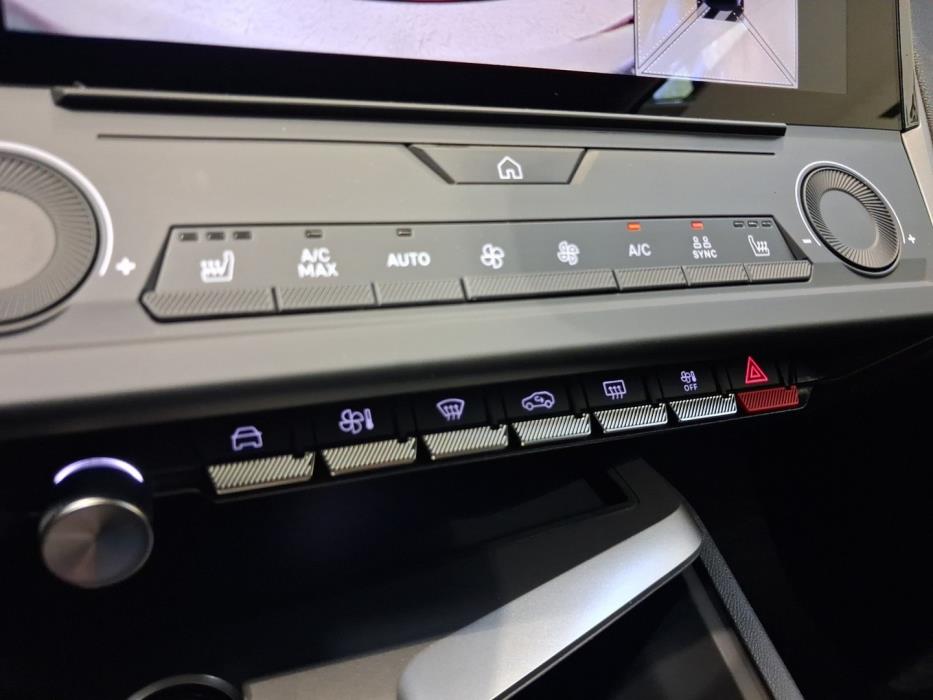 PEUGEOT 408 2026