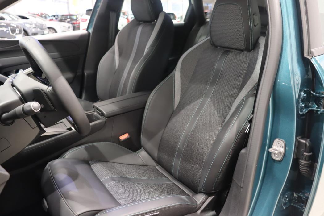 PEUGEOT 308 2023