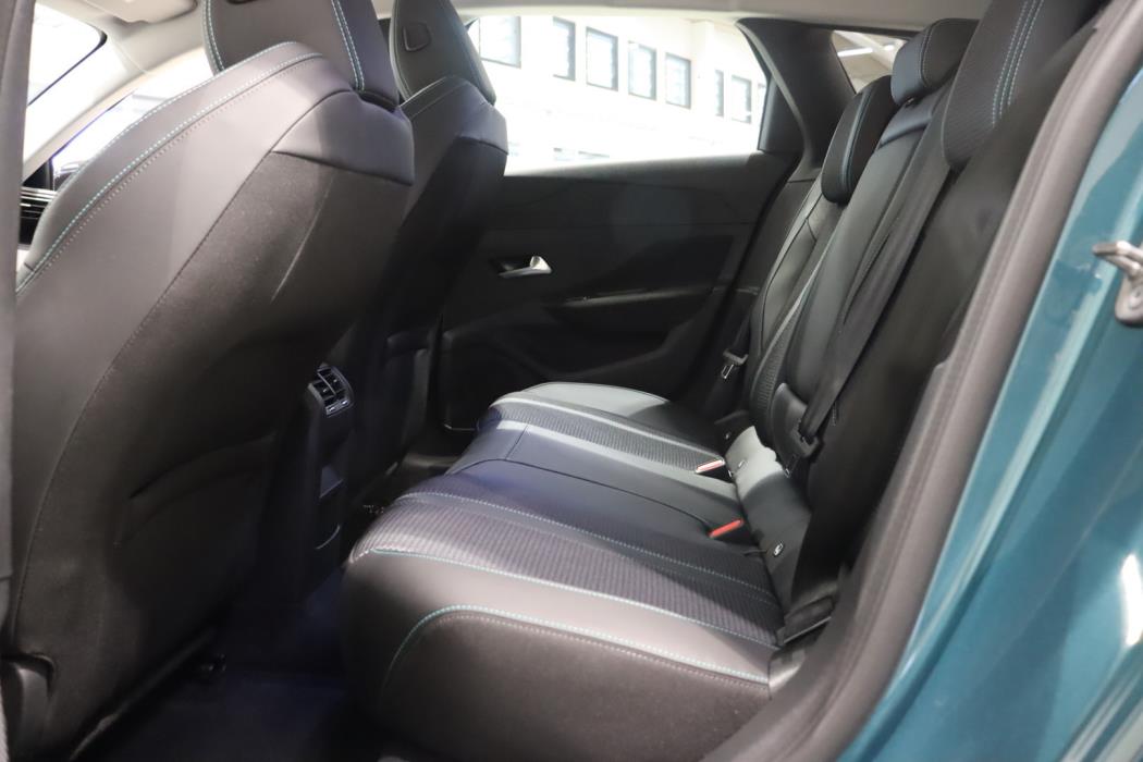 PEUGEOT 308 2023