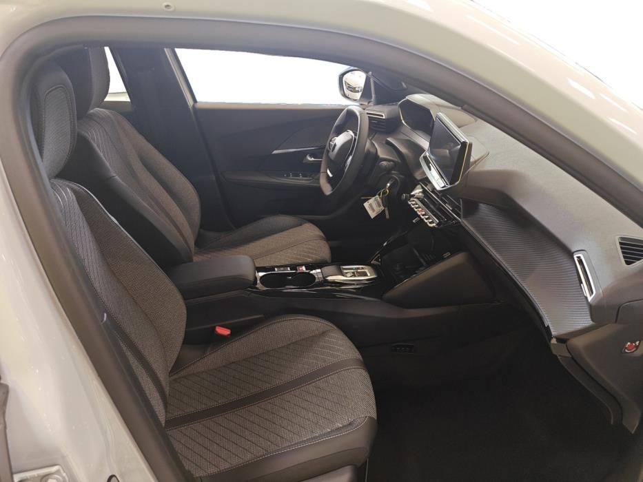 PEUGEOT 2008 2026