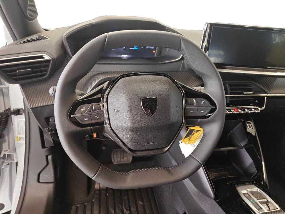 PEUGEOT 2008 2026