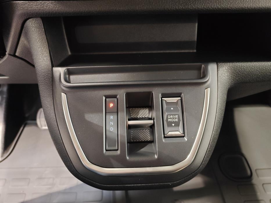 PEUGEOT Expert 2026