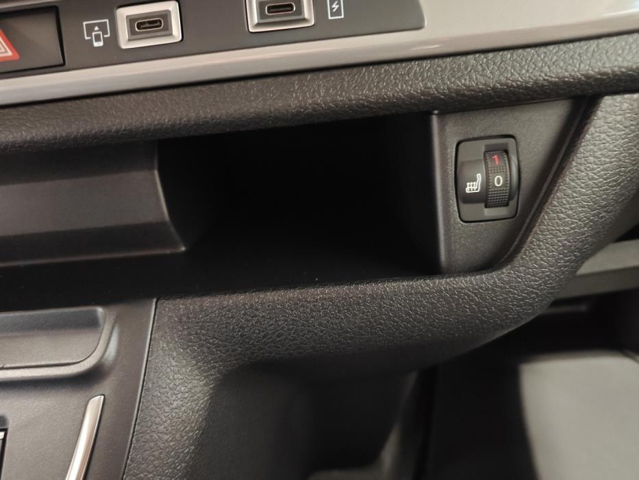 PEUGEOT Expert 2026