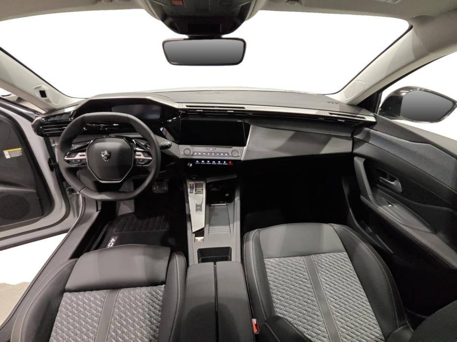 PEUGEOT 408 2026