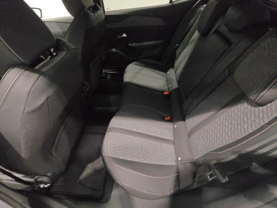 PEUGEOT 408 2026