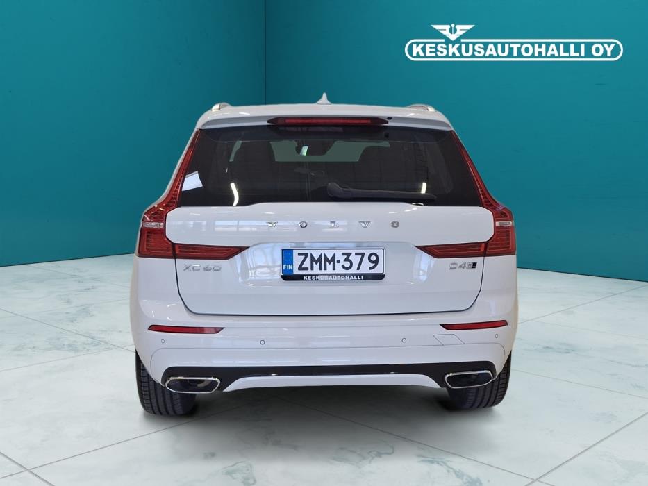 VOLVO XC60 2019