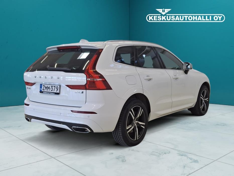 VOLVO XC60 2019