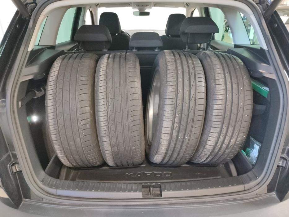 SKODA Karoq 2019