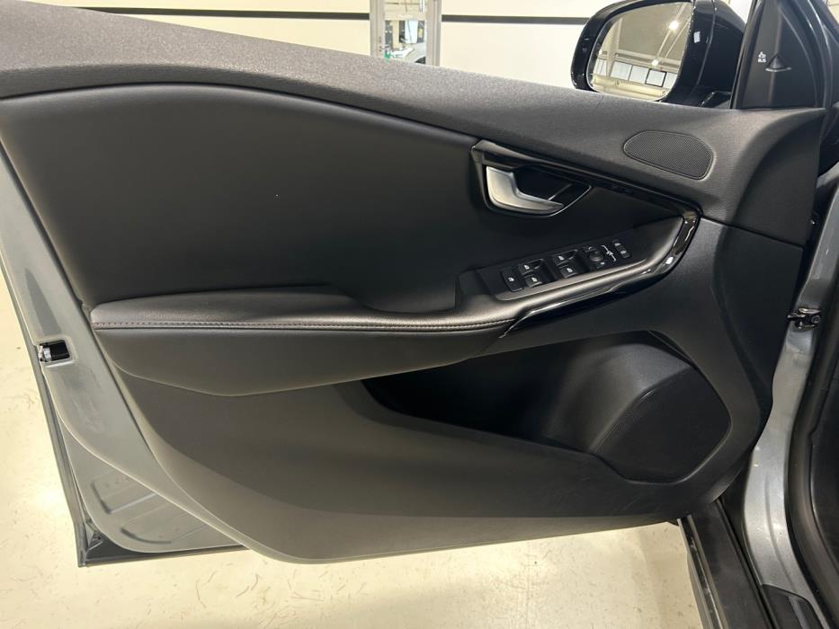 VOLVO V40 Cross Country 2019