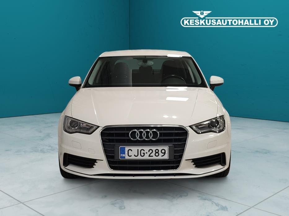 AUDI A3 2015