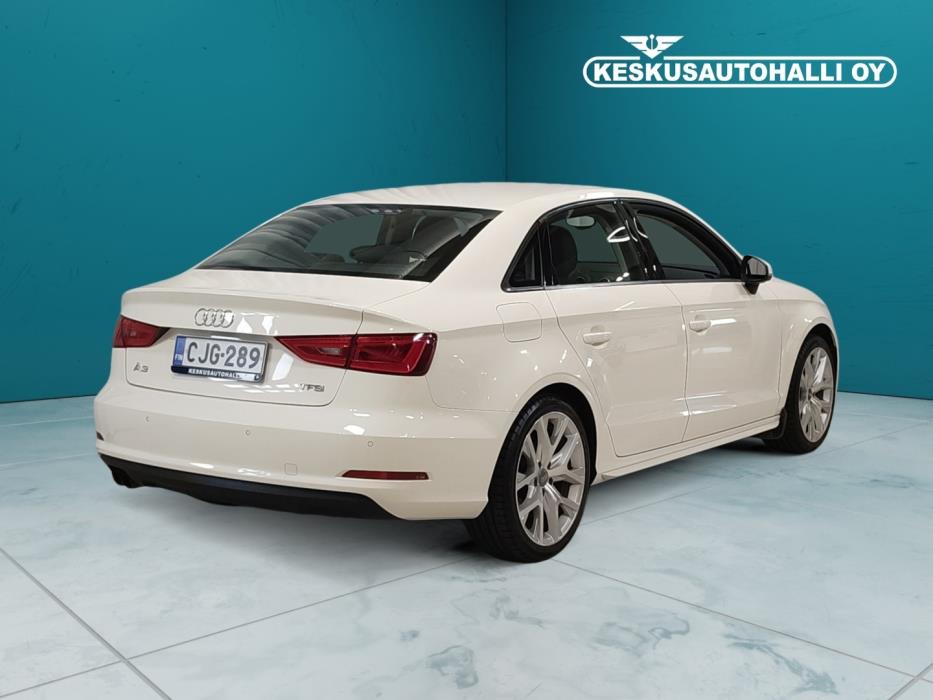 AUDI A3 2015