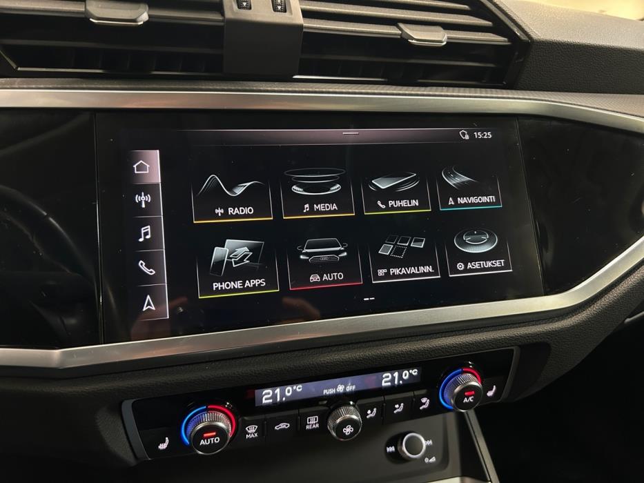 AUDI Q3 2019