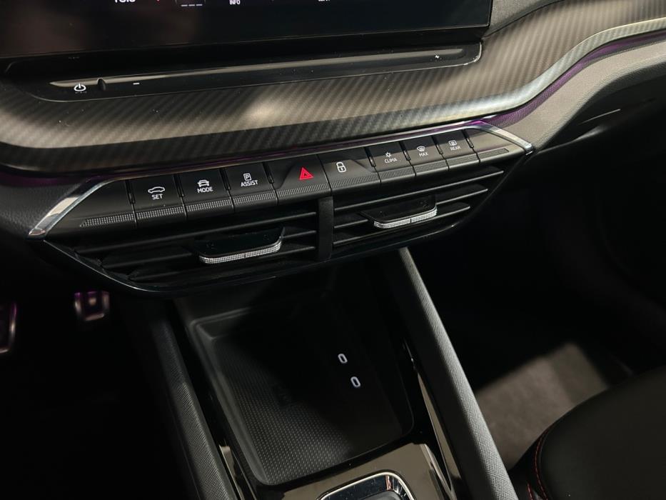 SKODA Octavia 2023