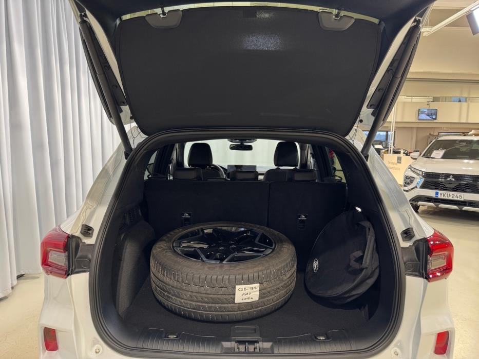 FORD Kuga 2025
