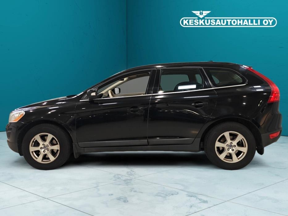 VOLVO XC60 2011