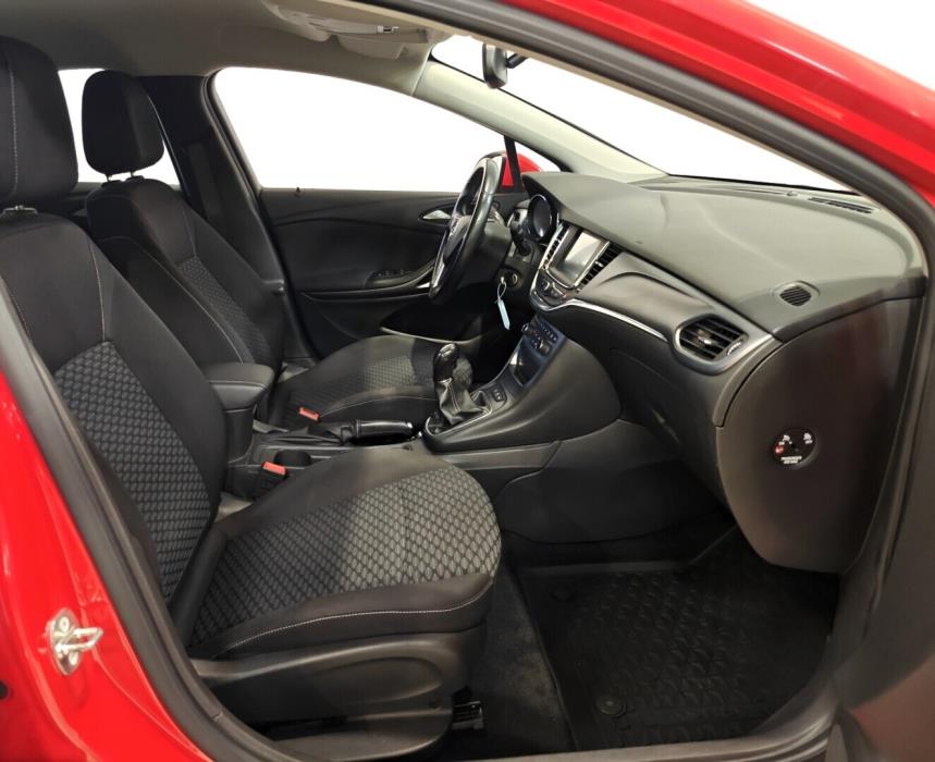OPEL Astra 2015