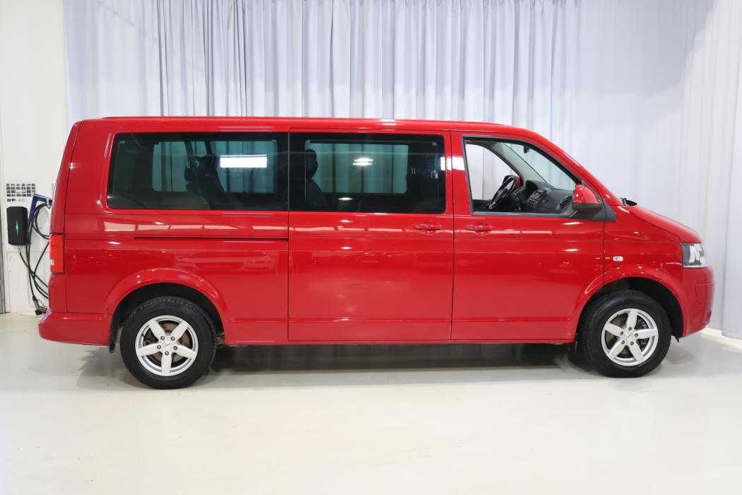 VOLKSWAGEN Caravelle 2014