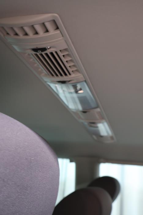 VOLKSWAGEN Caravelle 2014