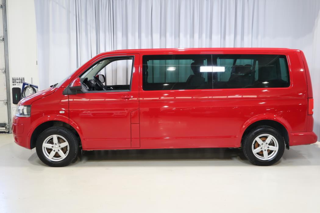 VOLKSWAGEN Caravelle 2014