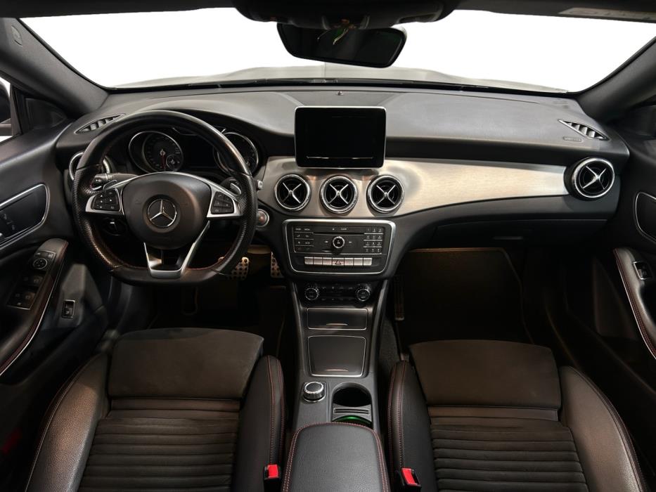 MERCEDES-BENZ CLA 2017