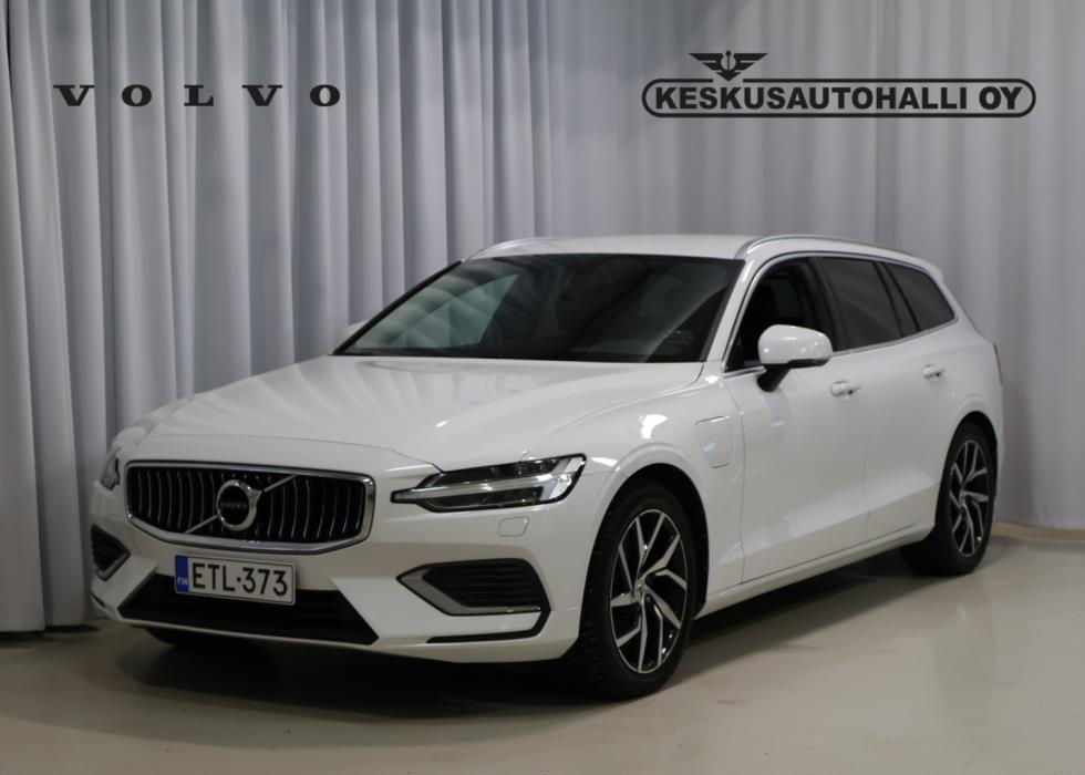 VOLVO V60 2021