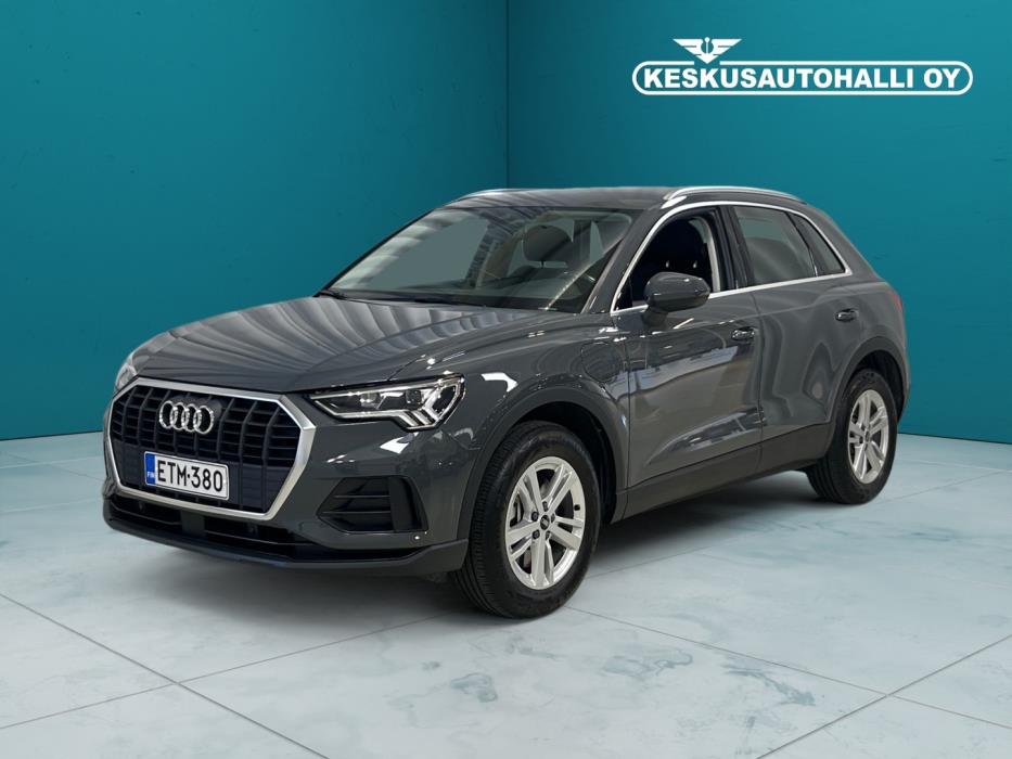 AUDI Q3 2021